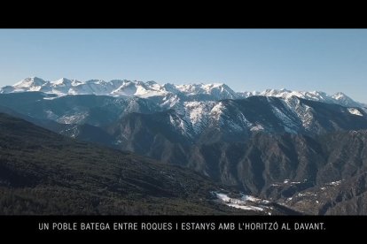 Una de les imatges que apareix al vídeoclip de la cançó.