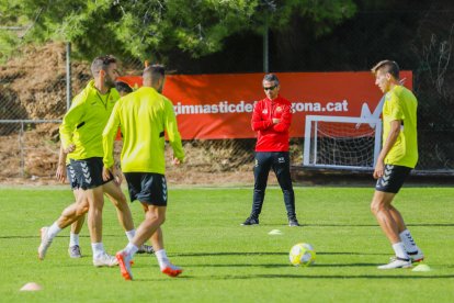 Xavi Bartolo, durante el entrenamiento de recuperación que ayer hicieron los suyos al anexo del Nou Estadi.