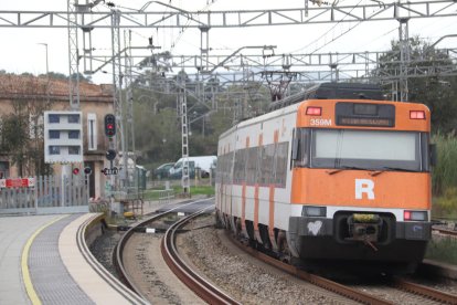 Imatge d'arxiu d'un tren de rodalies.