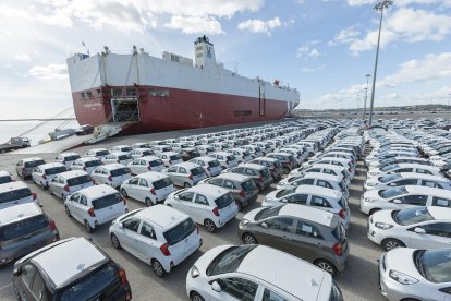 Imatge d'arxiu de la terminal de vehicles del port de Tarragona.