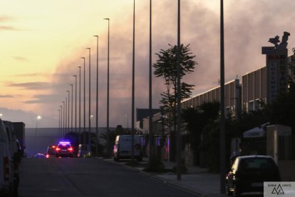 Imagen de la nube de azufre al polígono de Constantí.