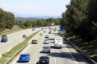 Tot i que el major volum de vehicles es va desplaçar al matí, les retencions van continuar a la tarda.