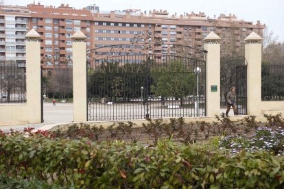 El Parc de la Ciutat és un dels focus de les demandes de l'associació de veïns.