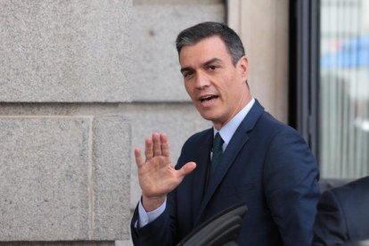 El candidato a la reelección como presidente del gobierno español, Pedro Sánchez, entrando en el Congreso de los Diputados, el 25 de julio.