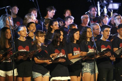 El concierto, celebrado este domingo en los Jardines del Parque Samà, colgó el cartel de aforo completo.