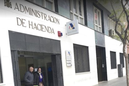 La víctima va anar a presentar la declaració i li van dir que ja l'havia presentada.