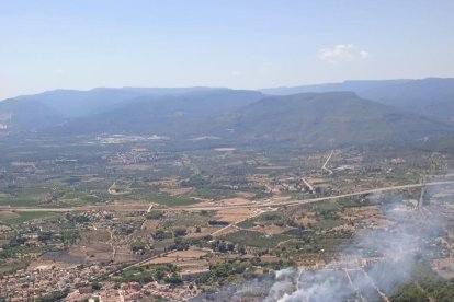 Imagen aérea de la zona afectada por el incendio.