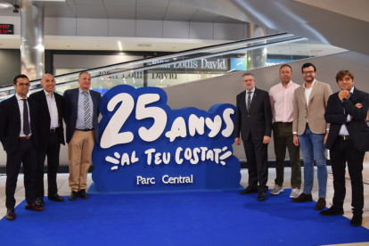 Presentación de las actividades en motivo de los 25 años cielo centro comercial.