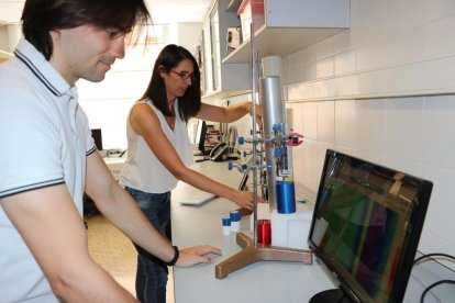 Laboratori de la Unitat Física Mèdica, a la Facultat de Medicina i Ciències de la Salut.