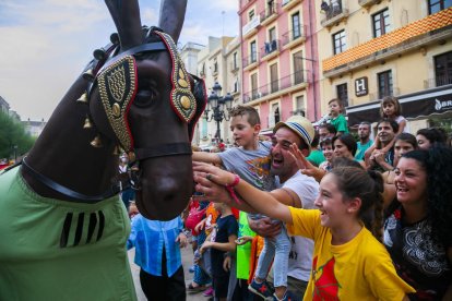 L'exposició  '20 anys de la Mulassa Petita, Mirades des de l'espiera' es podrà visitar al Pati Jaume I.