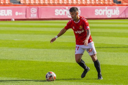 El capità del Nàstic, Joan Oriol, és el jugador més experimentat de la plantilla grana amb 35 anys.