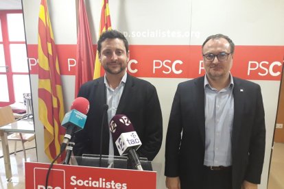 Imatge de la roda de premsa que s'ha dut a terme aquesta tarda a la seu del PSC de Tarragona.