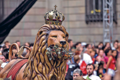 El Lleó de Barcelona és un dels elements convidats.