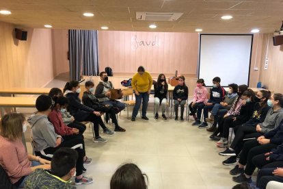 Imatge d'arxiu del projecte «Improversem: Rap i Glosa» a l'institut Gaudí de Reus.