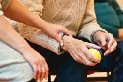 La mayor parte de pacientes diagnosticados de Alzheimer también sufren diabetes tipo 2, síndrome metabólico y obesidad.