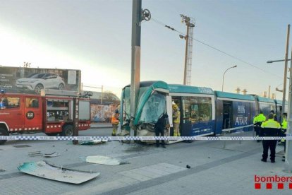 Imagen del tranvía accidentado.