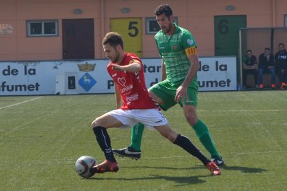 Alfons, jugant contra el Cornellà