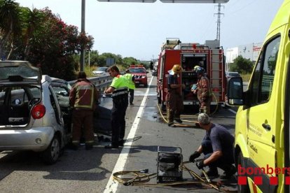 Un ferit greu en un accident a l'N-340 al Vendrell