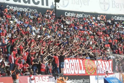 Los aficionados del Nàstic, en el último derbi.