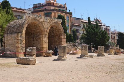 La CUP añade monumentos del patrimonio a su catálogo de 'Grans Runes' de la ciudad