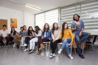 Los jóvenes hablan claro sobre la autoestima, la tolerancia, las relaciones y el sexo