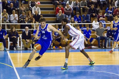 Ferran Torres va completar un gran partit aquest dissabte, al Serrallo.