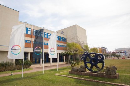 Imagen de las oficinas de Covestro, que están ubicadas en el término de la Canonja.