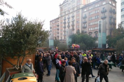 Milers de persones han acudit a l'esmorzar organitzat per la Fira de l'Oli.