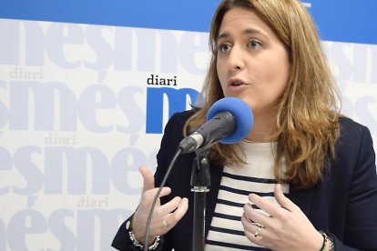 Marta Pascal durant l'entrevista, aquesta divendres a la redacció del Diari Més.