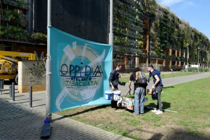 La plataforma Oppida quiere reconvertir el edificio M6 en un centro social autogestionado.