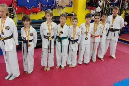 La categoría infantil del Club Deportivo My-Ju Cunit.