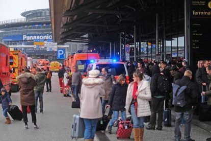 L'aeroport evacuat.