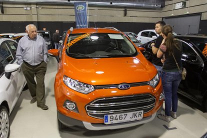 La venta de coches de gerencia y de segunda mano ha aumentado en el sector del automovilismo.