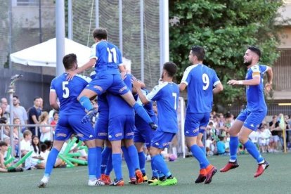 Los reusenses tienen a tocar el sueño de la Tercera División.