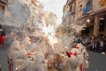 El fuego y la música de Strombers, Animal y Pepet y Marieta, protagonistas de las fiestas de la Virgen del Camino