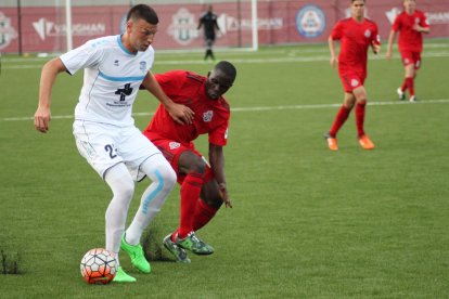 Bruno Perone ya está recuperado y volverá a ser un futbolista importante en el Nàstic, a las órdenes de Rodri.