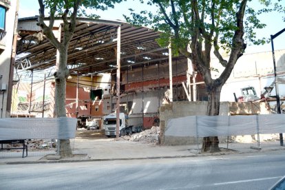 Ijmatge de l'estructura metal·lica de l'antic Palace de Reus.