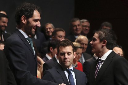 Bruno Hortelno en un momento del acto de entrega.