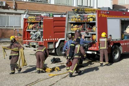 Imatge d'arxiu de dos camions bomba dels Bombers de la Generalitat, del parc de Tarragona.