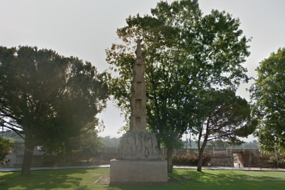 Imatge del monument dels castellers a El Vendrell.