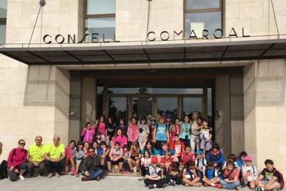 Alumnes de l'escola de Flix visiten el Consell Comarcal