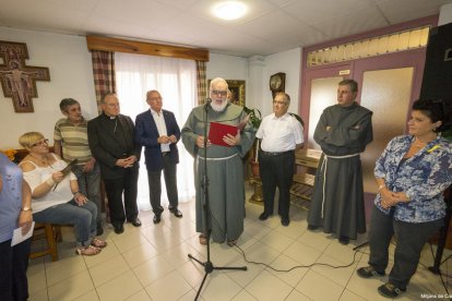 Un acte va escenificar la transició aquest diumenge.