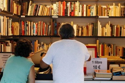 Imagen de archivo de un mercado de libros.