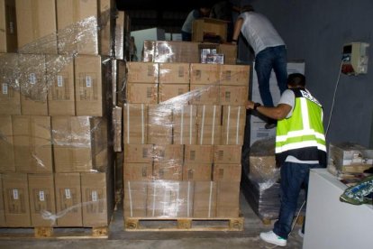 El registro efectuado en la nave ubicada en la demarcación de Tarragona.