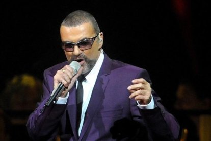 El cantante británico George Michael en uno de sus conciertos.