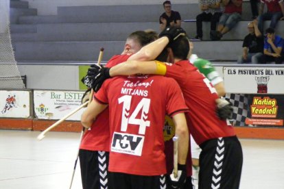 Un immens vendrell venç el Liceo (5-3)