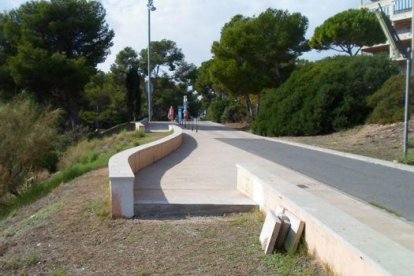 Salou hará una serie de actuaciones que mejorarán los caminos que llevan hasta la playa Larga.