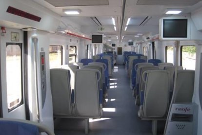 Imagen de los trenes regionales remodelados.