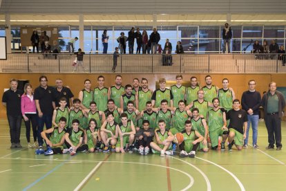 Imagen de los tres equipos del Club Basquet Constantí en su presentación oficial.