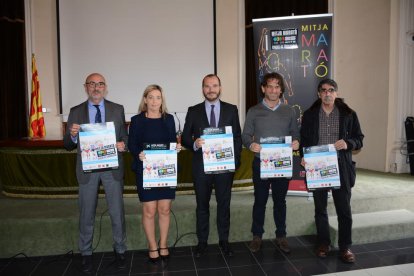 Imagen de la presentación del Medio Maratón + 10k Ciudad de Tarragona 2016.